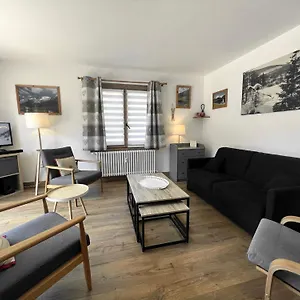 https://rose-de-noel-145-proche-pistes-de-ski-au-calme.hotels-rhonealpes.com